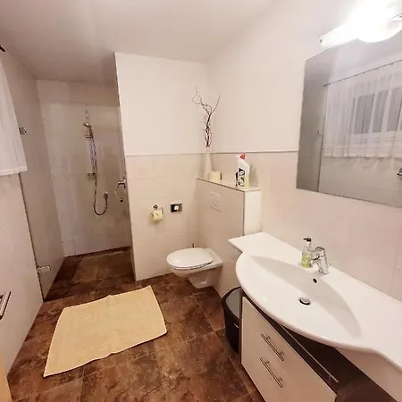 齐勒公寓酒店 公寓 *